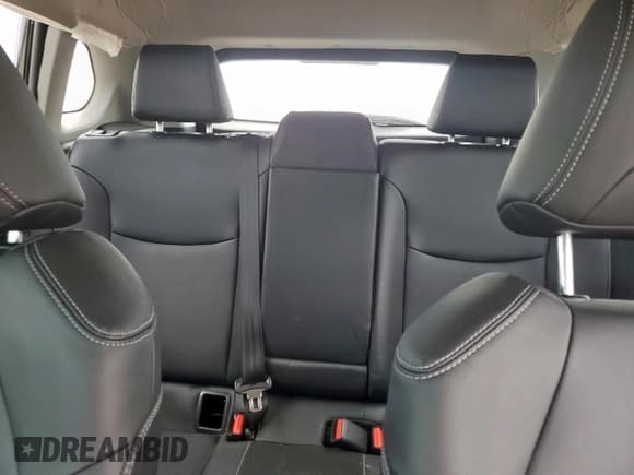 ✅ 2024 Toyota Corolla Cross XLE • VIN: 7MUDAAAG7RV082616 • Лот: 84710335. Опубликован ранее на Copart с пробегом 17 282 миль. Бесплатный доступ к архиву аукционных продаж из США и подробный отчёт об истории автомобиля на DreamBid. Изображение 10.