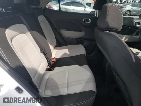 ✅ 2021 Hyundai Venue SEL • VIN: KMHRC8A36MU064530 • Lot: 59814905. Listed on Copart with 40,310 mi. Free auction sales archive from the USA and detailed vehicle history report at DreamBid. Image 11.