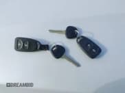 ✅ 2008 Hyundai Santa Fe SE • VIN: 5NMSH13E58H141382 • Lot: 43373724. Wystawiony na IAAI z przebiegiem 209 121 mil. Bezpłatny archiwum sprzedaży aukcyjnych z USA i szczegółowy raport historii pojazdu na DreamBid. Zdjęcie 11.