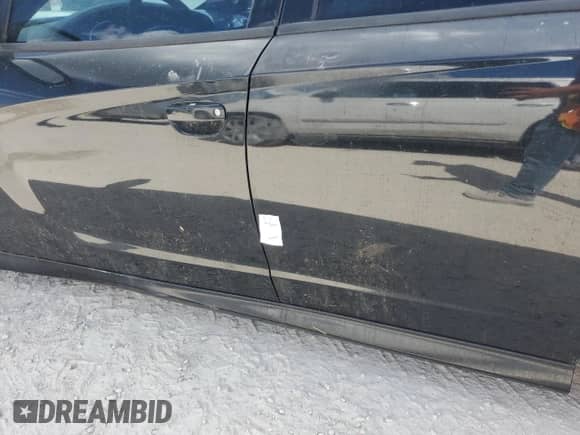 2015 Dodge Charger SRT Hellcat z VIN 2C3CDXL91FH795556, wystawiony jako Copart lot #77477774 z przebiegiem Nie podano mil oraz Szkoda całkowita • Salvage title. Historia ofert i sprzedaży dostępna na DreamBid. Obrazek 12.