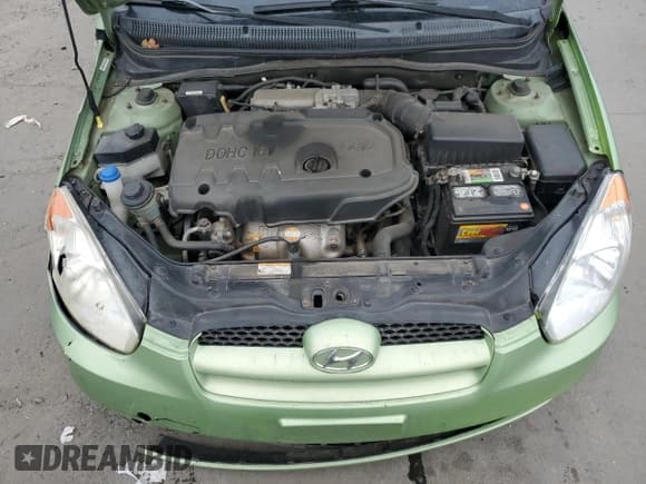 ✅ 2008 Hyundai Accent GS • VIN: KMHCM36C28U097822 • Лот: 49162275. Опубликован ранее на Copart с пробегом 83 128 миль. Бесплатный доступ к архиву аукционных продаж из США и подробный отчёт об истории автомобиля на DreamBid. Изображение 11.