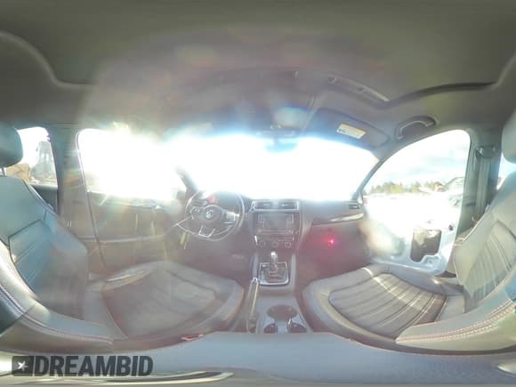 ✅ 2017 Volkswagen Jetta GLI • VIN: 3VW4T7AJ8HM362432 • Лот: 90844295. Опубликован ранее на Copart с пробегом 112 999 миль. Бесплатный доступ к архиву аукционных продаж из США и подробный отчёт об истории автомобиля на DreamBid. Изображение 15.