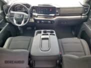✅ 2022 GMC Sierra 1500 SLE • VIN: 3GTUUBED4NG623878 • Лот: 64321045. Опубликован ранее на Copart с пробегом 71 983 миль. Бесплатный доступ к архиву аукционных продаж из США и подробный отчёт об истории автомобиля на DreamBid. Изображение 8.
