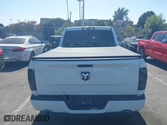 ✅ 2018 Ram 1500 Tradesman • VIN: 1C6RR6FT8JS149433 • Lot: 42332005. Listed on IAAI with 68,531 mi. Free auction sales archive from the USA and detailed vehicle history report at DreamBid. Image 16.