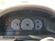 ✅ 2005 Kia Rio • VIN: KNADC125056401606 • Lot: 75290524. Listed on Copart with 59,252 mi. Free auction sales archive from the USA and detailed vehicle history report at DreamBid. Image 9.