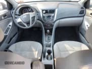 ✅ 2017 Hyundai Accent SE • VIN: KMHCT4AE5HU181943 • Лот: 77427674. Опубликован ранее на Copart с пробегом 109 470 миль. Бесплатный доступ к архиву аукционных продаж из США и подробный отчёт об истории автомобиля на DreamBid. Изображение 8.