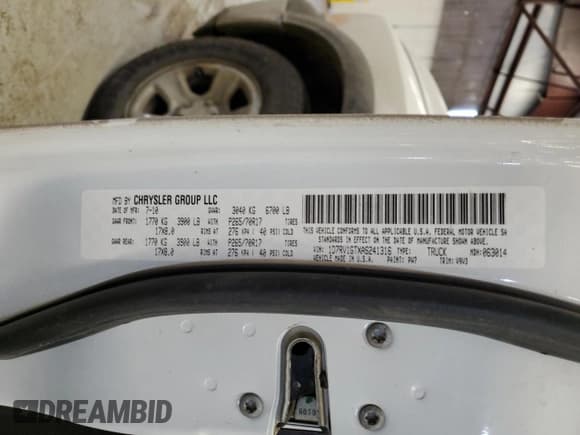 ✅ 2010 Dodge 1500 Laramie • VIN: 1D7RV1GTXAS241316 • Lot: 43899965. Wystawiony na Copart z przebiegiem 148 320 mil. Bezpłatny archiwum sprzedaży aukcyjnych z USA i szczegółowy raport historii pojazdu na DreamBid. Zdjęcie 13.