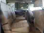 2019 Chevrolet Suburban LT z VIN 1GNSCHKC2KR361855, wystawiony jako Copart lot #84461665 z przebiegiem 80 103 mil mil oraz Szkoda całkowita • Salvage title. Historia ofert i sprzedaży dostępna na DreamBid. Obrazek 11.