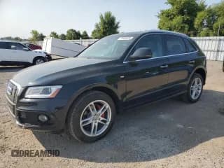 ✅ 2015 Audi Q5 • VIN: WA1MFCFP4FA031920 • Lot: 70699355. Wystawiony na Copart z przebiegiem 146 095 mil. Bezpłatny archiwum sprzedaży aukcyjnych z USA i szczegółowy raport historii pojazdu na DreamBid. Zdjęcie 1.