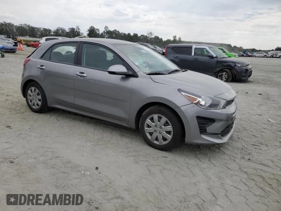 ✅ 2023 Kia Rio S • VIN: 3KPA25AD8PE612817 • Лот: 71290715. Опубликован ранее на Copart с пробегом 33 212 миль. Бесплатный доступ к архиву аукционных продаж из США и подробный отчёт об истории автомобиля на DreamBid. Изображение 4.