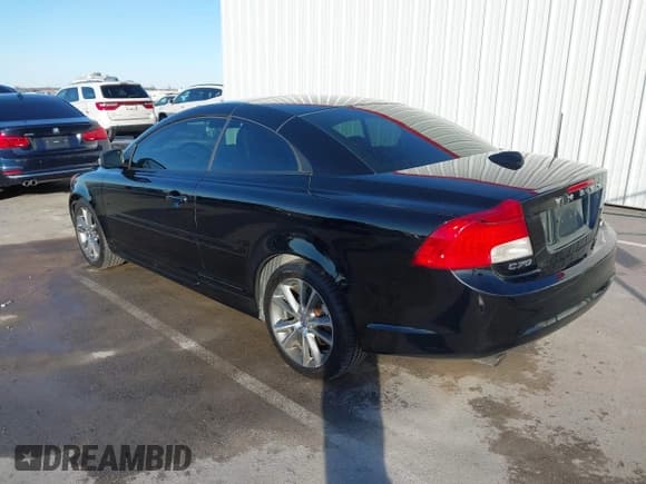 ✅ 2012 Volvo C70 T5 • VIN: YV1672MC0CJ126566 • Лот: 43665934. Опубликован ранее на IAAI с пробегом 140 725 миль. Бесплатный доступ к архиву аукционных продаж из США и подробный отчёт об истории автомобиля на DreamBid. Изображение 3.