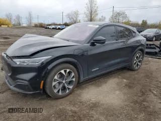 ✅ 2022 Ford Mustang Mach-E Premium • VIN: 3FMTK3SS2NMA52835 • Lot: 91156065. Listed on Copart with 82,674 mi. Free auction sales archive from the USA and detailed vehicle history report at DreamBid. Image 1.