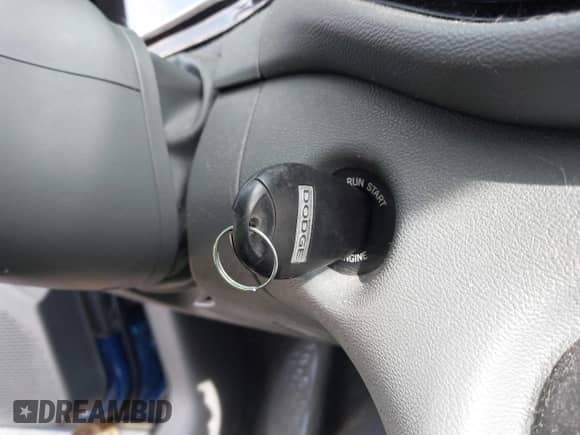 2013 Dodge Dart SXT z VIN 1C3CDFBA1DD181641, wystawiony jako IAAI lot #43176481 z przebiegiem 128 984 mil mil oraz . Historia ofert i sprzedaży dostępna na DreamBid. Obrazek 11.