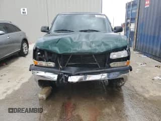 ✅ 2001 Chevrolet Silverado 1500 • VIN: 2GCEC19W611171321 • Лот: 72532234. Опубликован ранее на Copart с пробегом 118 085 миль. Бесплатный доступ к архиву аукционных продаж из США и подробный отчёт об истории автомобиля на DreamBid. Изображение 5.