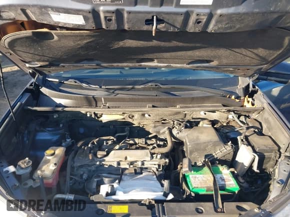 ✅ 2014 Toyota RAV4 LE • VIN: JTMBFREV2ED060376 • Lot: 43720297. Listed on IAAI with 119,812 mi. Free auction sales archive from the USA and detailed vehicle history report at DreamBid. Image 6.