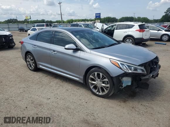 ✅ 2015 Hyundai Sonata Sport • VIN: 5NPE34AB8FH137591 • Lot: 55794115. Wystawiony na Copart z przebiegiem 107 843 mil. Bezpłatny archiwum sprzedaży aukcyjnych z USA i szczegółowy raport historii pojazdu na DreamBid. Zdjęcie 4.