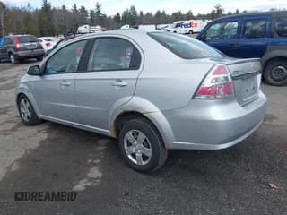 ✅ 2011 Chevrolet Aveo 1LT • VIN: KL1TD5DE6BB215854 • Lot: 41681408. Wystawiony na IAAI z przebiegiem 141 848 mil. Bezpłatny archiwum sprzedaży aukcyjnych z USA i szczegółowy raport historii pojazdu na DreamBid. Zdjęcie 3.