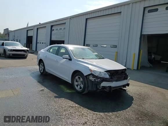 2015 Chevrolet Malibu LT with VIN 1G11C5SL7FF200615, listed as a Copart auction lot 81325595 with 317,846 mi miles and Salvage title. Bid and sale history available at DreamBid. Image 15.
