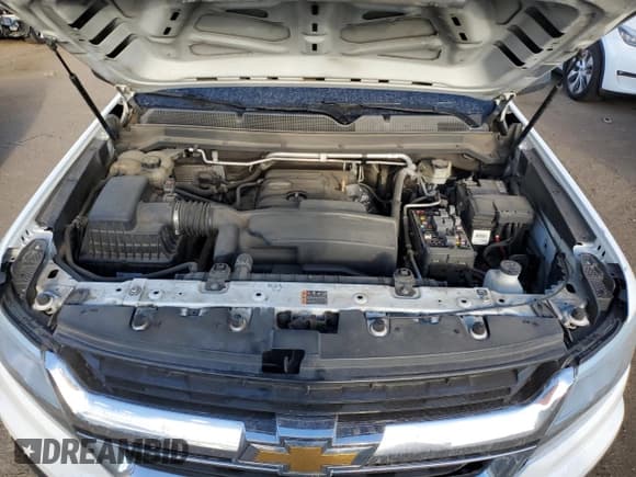 ✅ 2017 Chevrolet Colorado 2WD WT • VIN: 1GCHSBEA9H1251843 • Lot: 71816304. Wystawiony na Copart z przebiegiem 151 954 mil. Bezpłatny archiwum sprzedaży aukcyjnych z USA i szczegółowy raport historii pojazdu na DreamBid. Zdjęcie 11.