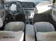 2016 Hyundai Sonata SE z VIN 5NPE24AF5GH398071, wystawiony jako Copart lot #84771695 z przebiegiem Nie podano mil oraz Nie do naprawy • Non repairable. Historia ofert i sprzedaży dostępna na DreamBid. Obrazek 8.