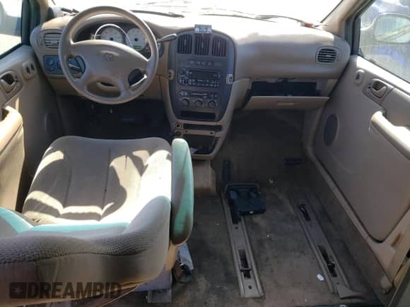 2003 Dodge Caravan SE с VIN 1D4GP24333B198398, выставлен на аукционе Copart как лот 77269414 с пробегом 90 154 миль миль и Списание • Salvage title. История ставок и продаж доступна на DreamBid. Изображение 8.