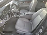 ✅ 2008 Mercedes-Benz C 300 Sport • VIN: WDDGF54X68F075155 • Lot: 94054705. Wystawiony na Copart z przebiegiem 143 442 mil. Bezpłatny archiwum sprzedaży aukcyjnych z USA i szczegółowy raport historii pojazdu na DreamBid. Zdjęcie 7.