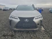 ✅ 2019 Lexus UX 250h • VIN: JTHU9JBH7K2002284 • Лот: 95998495. Опубликован ранее на Copart с пробегом Не указан. Бесплатный доступ к архиву аукционных продаж из США и подробный отчёт об истории автомобиля на DreamBid. Изображение 5.