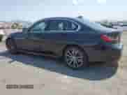 2022 BMW 3 Series 330i z VIN 3MW5R1J07N8C37031, wystawiony jako Copart lot #64571865 z przebiegiem 70 832 mil mil oraz Szkoda całkowita • Salvage title. Historia ofert i sprzedaży dostępna na DreamBid. Obrazek 2.