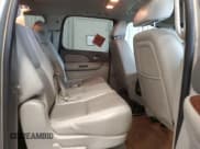 ✅ 2007 Chevrolet Suburban LT • VIN: 1GNFK16377J278806 • Lot: 69786194. Wystawiony na Copart z przebiegiem 220 764 mil. Bezpłatny archiwum sprzedaży aukcyjnych z USA i szczegółowy raport historii pojazdu na DreamBid. Zdjęcie 11.