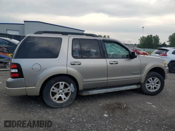 ✅ 2008 Ford Explorer Eddie Bauer • VIN: 1FMEU74E58UA11360 • Lot: 91761785. Wystawiony na Copart z przebiegiem 156 037 mil. Bezpłatny archiwum sprzedaży aukcyjnych z USA i szczegółowy raport historii pojazdu na DreamBid. Zdjęcie 3.