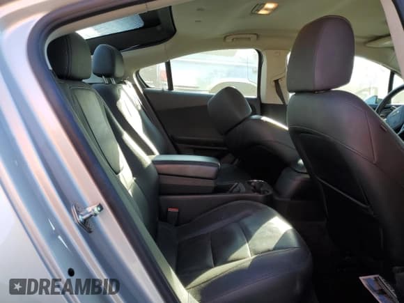 ✅ 2013 Chevrolet Volt • VIN: 1G1RH6E41DU123960 • Lot: 74959714. Wystawiony na Copart z przebiegiem Nie podano. Bezpłatny archiwum sprzedaży aukcyjnych z USA i szczegółowy raport historii pojazdu na DreamBid. Zdjęcie 10.