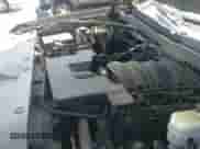 2015 Chevrolet Silverado 1500 LT z VIN 1GCVKREC6FZ161108, wystawiony jako IAAI lot #43074690 z przebiegiem 198 960 mil mil oraz . Historia ofert i sprzedaży dostępna na DreamBid. Obrazek 19.