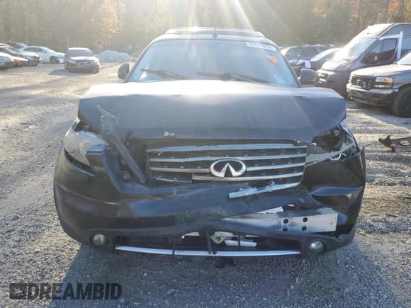 ✅ 2007 Infiniti FX • VIN: JNRBS08W27X400395 • Лот: 90846015. Опубликован ранее на Copart с пробегом Не указан. Бесплатный доступ к архиву аукционных продаж из США и подробный отчёт об истории автомобиля на DreamBid. Изображение 5.