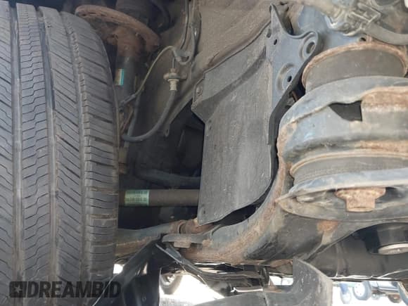 ✅ 2016 Lexus RX 350 • VIN: 2T2BZMCA8GC001077 • Lot: 43333167. Wystawiony na IAAI z przebiegiem 132 771 mil. Bezpłatny archiwum sprzedaży aukcyjnych z USA i szczegółowy raport historii pojazdu na DreamBid. Zdjęcie 16.