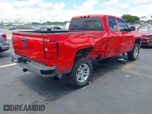 ✅ 2017 Chevrolet Silverado 1500 LT • VIN: 1GCRCREH8HZ340117 • Lot: 42577458. Wystawiony na IAAI z przebiegiem 136 692 mil. Bezpłatny archiwum sprzedaży aukcyjnych z USA i szczegółowy raport historii pojazdu na DreamBid. Zdjęcie 4.
