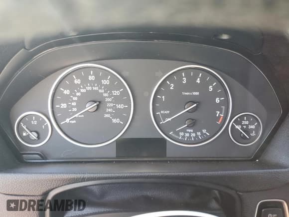 ✅ 2016 BMW 3 Series 320i • VIN: WBA8E1G55GNT38418 • Lot: 82648735. Listed on Copart with Not provided. Free auction sales archive from the USA and detailed vehicle history report at DreamBid. Image 9.