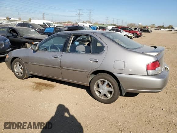 ✅ 1999 Nissan Altima XE • VIN: 1N4DL01D3XC245903 • Лот: 77186334. Опубликован ранее на Copart с пробегом 158 590 миль. Бесплатный доступ к архиву аукционных продаж из США и подробный отчёт об истории автомобиля на DreamBid. Изображение 2.