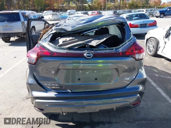✅ 2023 Nissan Kicks S • VIN: 3N1CP5BV0PL500559 • Лот: 43585457. Опубликован ранее на IAAI с пробегом 54 831 миль. Бесплатный доступ к архиву аукционных продаж из США и подробный отчёт об истории автомобиля на DreamBid. Изображение 17.