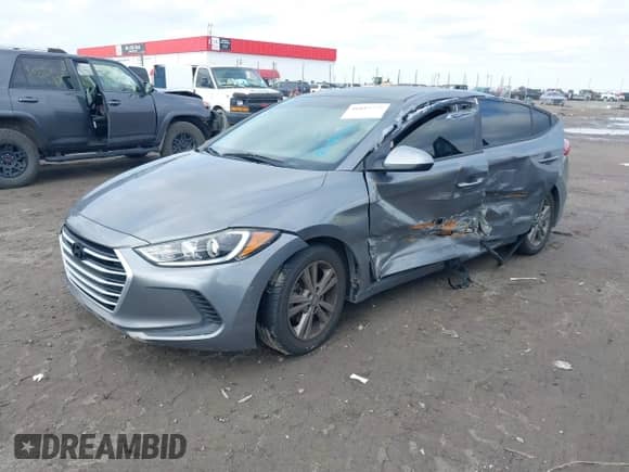 2018 Hyundai Elantra Limited with VIN 5NPD84LF9JH272276, listed as a IAAI auction lot 41045772 with 87,700 mi miles and . Bid and sale history available at DreamBid. Image 2.
