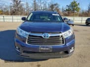 ✅ 2015 Toyota Highlander Limited • VIN: 5TDDCRFH8FS012994 • Lot: 93734545. Listed on Copart with 82,950 mi. Free auction sales archive from the USA and detailed vehicle history report at DreamBid. Image 5.