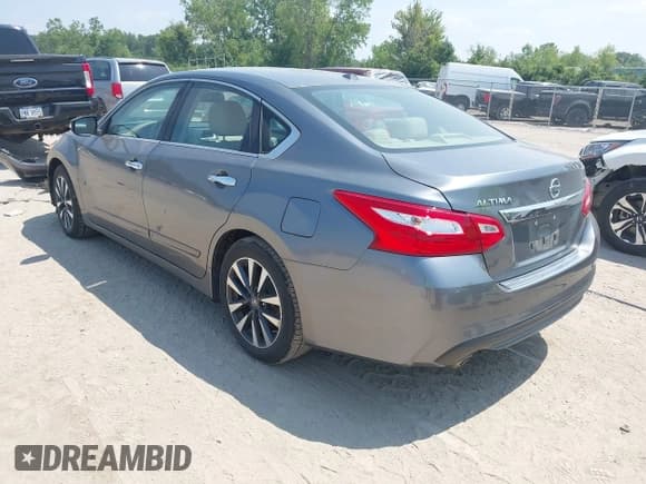 ✅ 2016 Nissan Altima SL • VIN: 1N4AL3AP3GC193770 • Лот: 42798605. Опубликован ранее на IAAI с пробегом 54 730 миль. Бесплатный доступ к архиву аукционных продаж из США и подробный отчёт об истории автомобиля на DreamBid. Изображение 3.