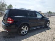 ✅ 2010 Mercedes-Benz GL 550 • VIN: 4JGBF8GE9AA624166 • Lot: 64604865. Wystawiony na Copart z przebiegiem 111 944 mil. Bezpłatny archiwum sprzedaży aukcyjnych z USA i szczegółowy raport historii pojazdu na DreamBid. Zdjęcie 3.