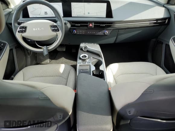 ✅ 2022 Kia EV6 Wind • VIN: KNDC34LAXN5034960 • Lot: 81481305. Listed on Copart with 51,864 mi. Free auction sales archive from the USA and detailed vehicle history report at DreamBid. Image 8.