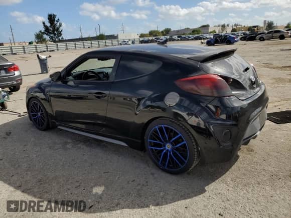 2016 Hyundai Veloster Turbo z VIN KMHTC6AE7GU279107, wystawiony jako Copart lot #77386233 z przebiegiem 105 872 mil mil oraz . Historia ofert i sprzedaży dostępna na DreamBid. Obrazek 2.