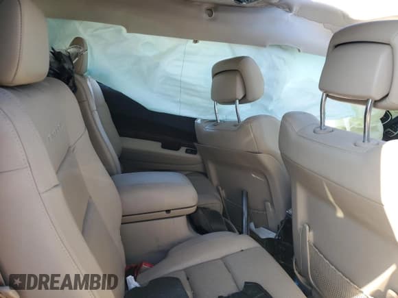 ✅ 2016 Dodge Durango Citadel • VIN: 1C4RDHEG1GC484026 • Lot: 91264295. Wystawiony na Copart z przebiegiem Nie podano. Bezpłatny archiwum sprzedaży aukcyjnych z USA i szczegółowy raport historii pojazdu na DreamBid. Zdjęcie 11.