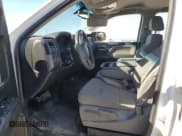 ✅ 2015 Chevrolet Silverado 1500 LS • VIN: 1GCVKPEC8FZ164726 • Лот: 71057074. Опубликован ранее на Copart с пробегом Не указан. Бесплатный доступ к архиву аукционных продаж из США и подробный отчёт об истории автомобиля на DreamBid. Изображение 7.