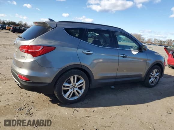 ✅ 2013 Hyundai Santa Fe Sport • VIN: 5XYZU3LA5DG037269 • Lot: 92419905. Listed on Copart with 86,374 mi. Free auction sales archive from the USA and detailed vehicle history report at DreamBid. Image 3.