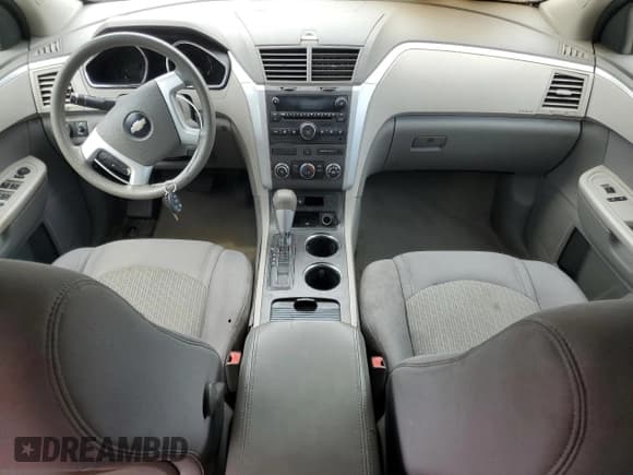 ✅ 2010 Chevrolet Traverse LS • VIN: 1GNLVEED7AJ198389 • Lot: 66553105. Wystawiony na Copart z przebiegiem Nie podano. Bezpłatny archiwum sprzedaży aukcyjnych z USA i szczegółowy raport historii pojazdu na DreamBid. Zdjęcie 8.