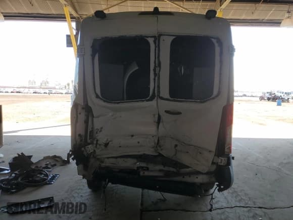 ✅ 2016 Ford Transit Cargo • VIN: 1FTYR2CM8GKA83775 • Lot: 80872255. Listed on Copart with Not provided. Free auction sales archive from the USA and detailed vehicle history report at DreamBid. Image 6.