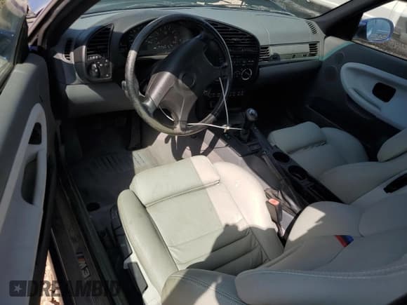 ✅ 1995 BMW 3 Series M3 • VIN: WBSBF9326SEH05797 • Lot: 70279985. Listed on Copart with 195,692 mi. Free auction sales archive from the USA and detailed vehicle history report at DreamBid. Image 8.